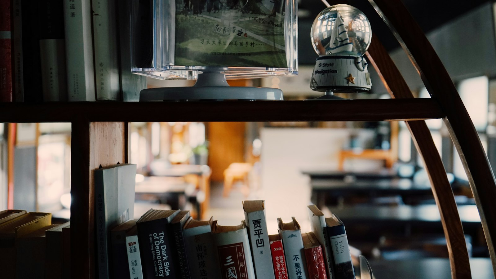 like-this-mason-jar-of-dirt-on-my-shelf